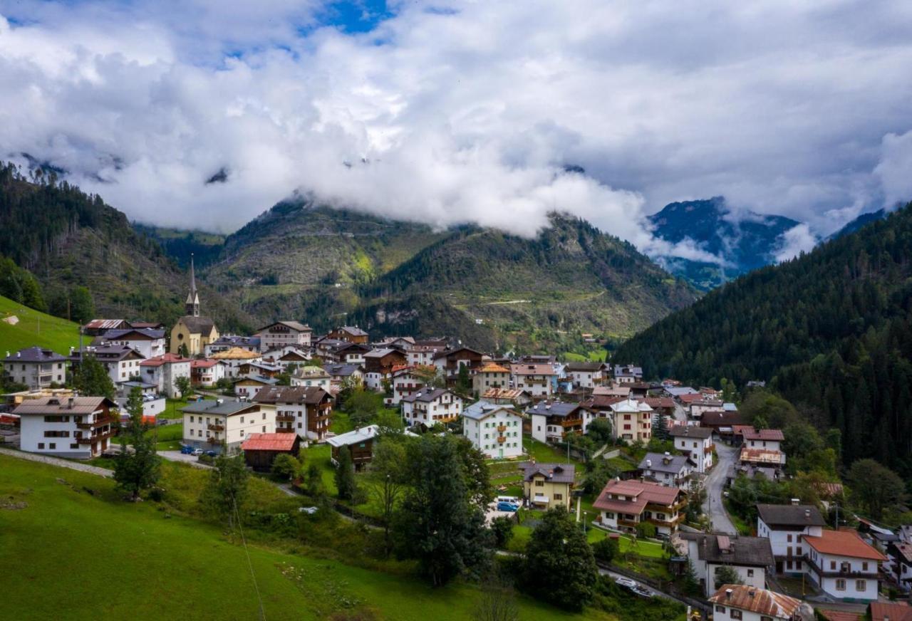Appartamenti La Rocia Rocca Pietore Exteriér fotografie